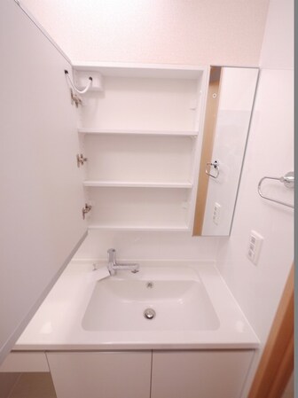 ルピナスシャトーの物件内観写真